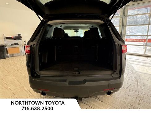 Used 2020 Chevrolet Traverse LS image 6