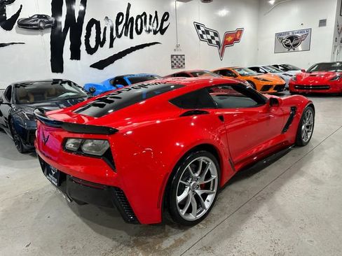 Used 2019 Chevrolet Corvette Z06 image 8