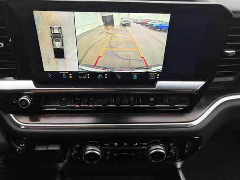 Certified 2022 GMC Sierra 1500 SLT w/ SLT Premium Plus Package image 24