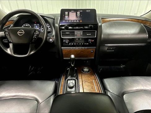 Used 2024 Nissan Armada SL image 15