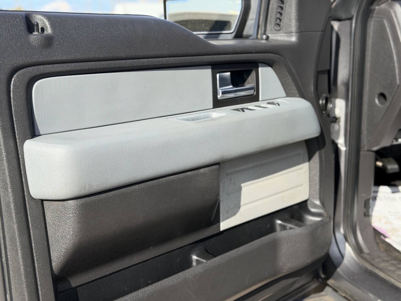 Used 2012 Ford F150 XLT w/ XTR Pkg AWD/4WD image 13