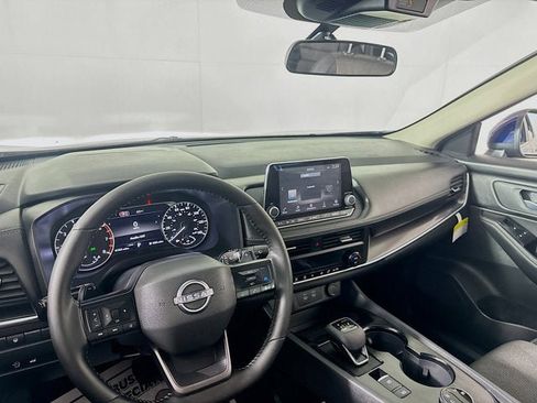 Certified 2026 Nissan Rogue SV image 9