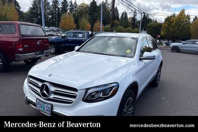 Used 2019 Mercedes-Benz GLC 300 4MATIC image 1