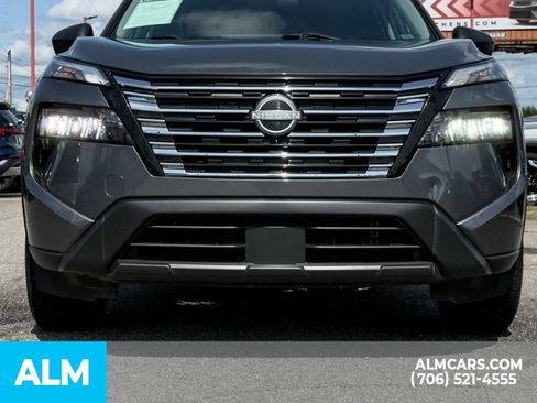 Used 2024 Nissan Rogue S FWD image 6