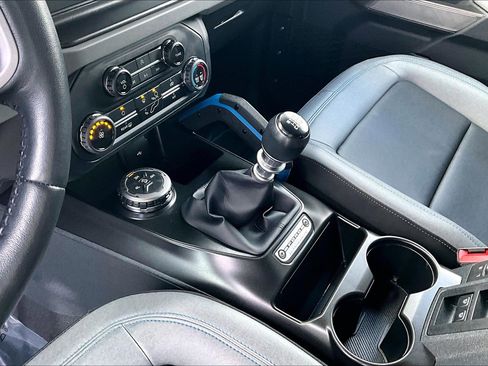 Certified 2022 Ford Bronco Black Diamond image 19