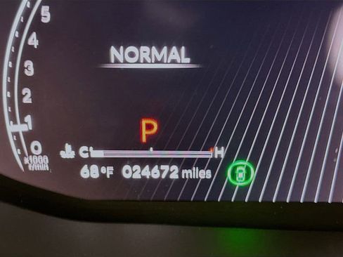 Used 2022 Acura MDX SH-AWD w/ Technology Package image 14