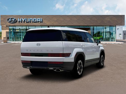 New 2026 Hyundai Santa Fe SE image 2