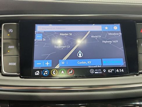 Used 2024 Buick Enclave Essence w/ Experience Buick Package image 22