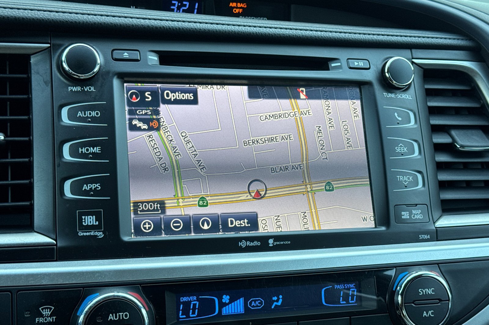 Used 2015 Toyota Highlander Limited FWD image 24