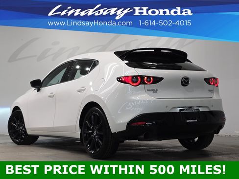 Used 2024 MAZDA MAZDA3 Hatchback w/Premium Plus Pkg image 4