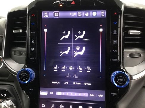 Used 2025 RAM 1500 Laramie image 31