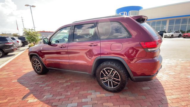 Used 2021 Jeep Grand Cherokee Trailhawk AWD/4WD image 7