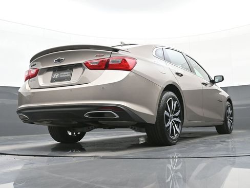 Used 2025 Chevrolet Malibu RS w/ LPO, Floor Liner Package image 35