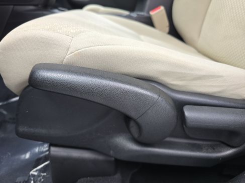 Used 2016 Honda CR-V SE image 27