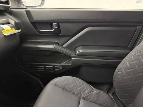 New 2026 Toyota Tacoma SR5 AWD/4WD image 25