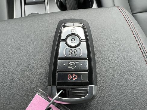 New 2026 Ford Explorer Active w/ Active Comfort Package image 35