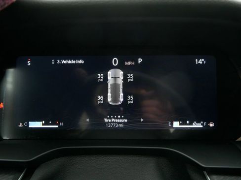 Used 2024 Jeep Grand Cherokee Altitude image 21