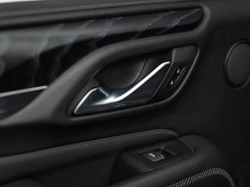 Used 2023 GMC Yukon XL Denali image 28