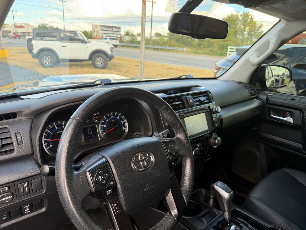 Used 2019 Toyota 4Runner TRD Off-Road Premium AWD/4WD image 11