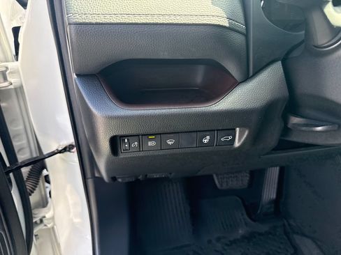 Used 2021 Toyota RAV4 Limited w/ Limited Grade Weather Package AWD/4WD image 16