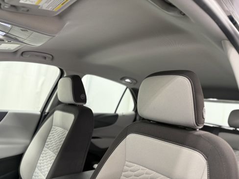 Certified 2021 Chevrolet Equinox LS image 15