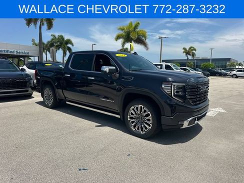 Used 2023 GMC Sierra 1500 Denali Ultimate AWD/4WD image 1