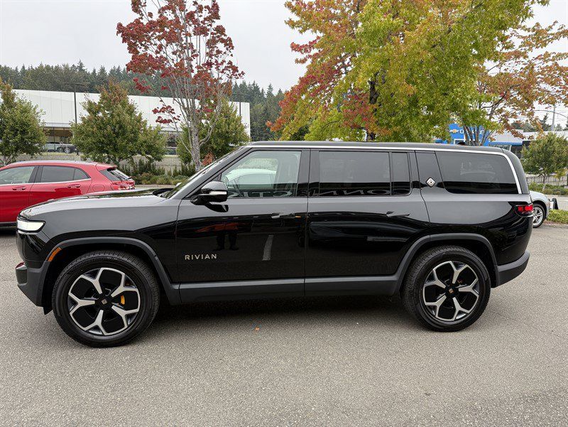 Used 2024 Rivian R1S Adventure Quad AWD/4WD image 4
