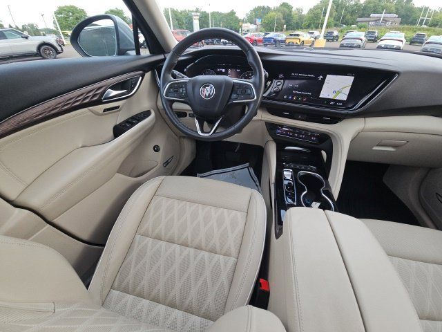 Used 2023 Buick Envision Avenir AWD/4WD image 34