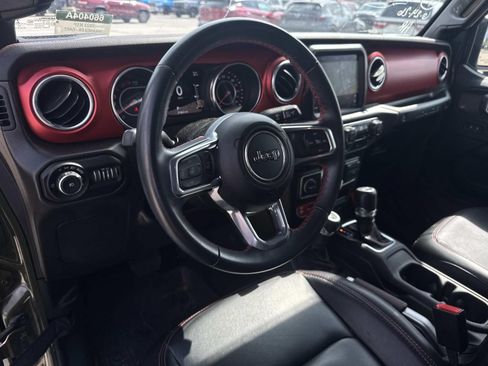 Used 2022 Jeep Wrangler Unlimited Rubicon AWD/4WD image 16