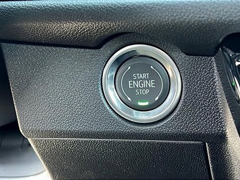 New 2026 Chevrolet Traverse LT w/ Midnight/Sport Edition image 27