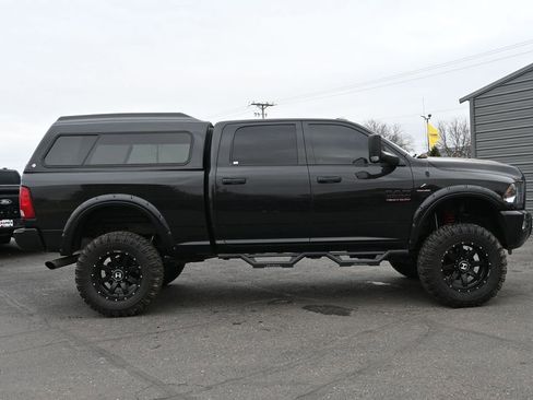 Used 2016 RAM 2500 Big Horn w/ Black Appearance Group image 7