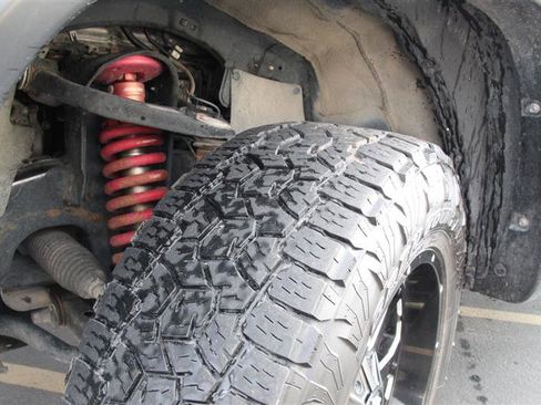 Used 2019 Toyota Tundra Platinum image 37