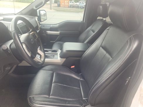 Used 2018 Ford F150 Lariat w/ Equipment Group 501A Mid AWD/4WD image 5