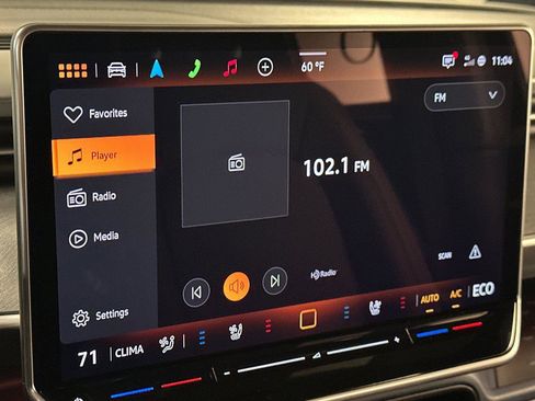 New 2025 Volkswagen ID. Buzz Pro S image 18