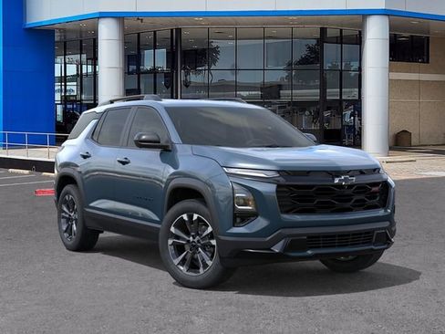 New 2027 Chevrolet Equinox RS w/ Safety and Technology Package FWD image 7