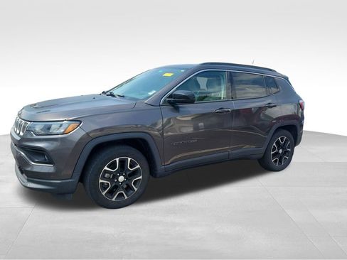 Used 2022 Jeep Compass Latitude w/ Sun and Sound Group FWD image 7