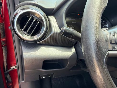 Used 2023 Nissan Kicks SV FWD image 27