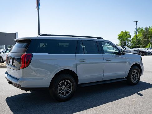 New 2026 Ford Expedition Max Active AWD/4WD image 10