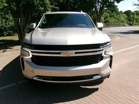 Used 2023 Chevrolet Tahoe LS w/ Driver Alert Package RWD image 2