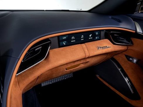 Certified 2026 Ferrari Roma Spider RWD image 46