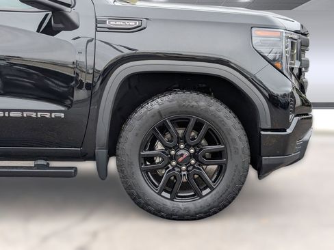 Used 2023 GMC Sierra 1500 Pro w/ Graphite Edition image 11