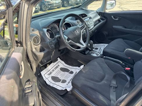 Used 2011 Honda Fit Sport image 12