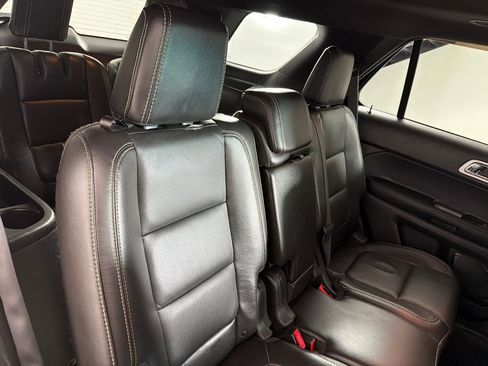 Used 2014 Ford Explorer Sport w/ Equipment Group 401A AWD/4WD image 22