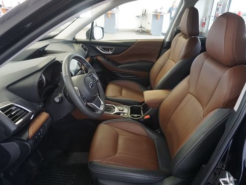 Used 2024 Subaru Forester Touring AWD/4WD image 23