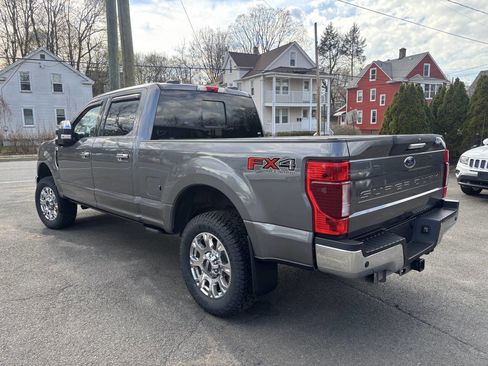 Used 2021 Ford F250 Lariat w/ Chrome Package image 3