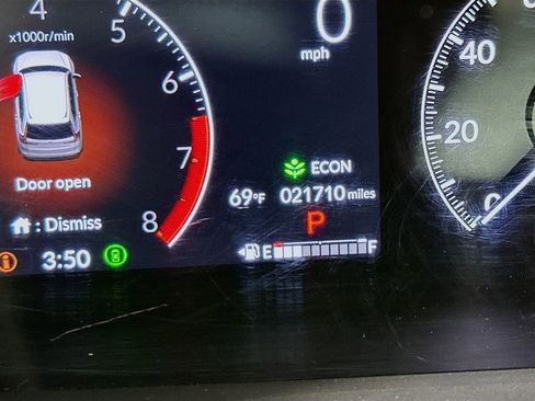 Used 2023 Honda CR-V LX image 13