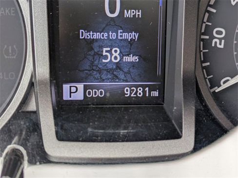 Used 2023 Toyota Tacoma TRD Sport image 29