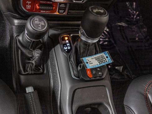 New 2026 Jeep Wrangler Unlimited Rubicon AWD/4WD image 25
