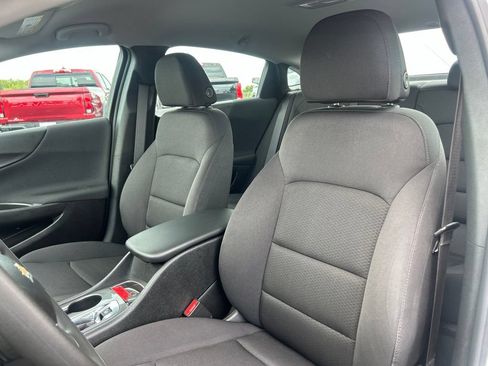Used 2023 Chevrolet Malibu LS FWD image 17