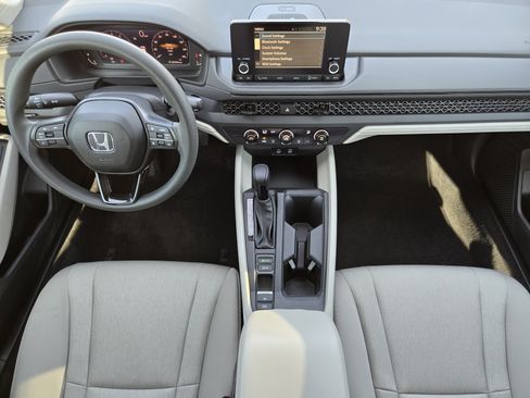 Certified 2024 Honda Accord LX image 22